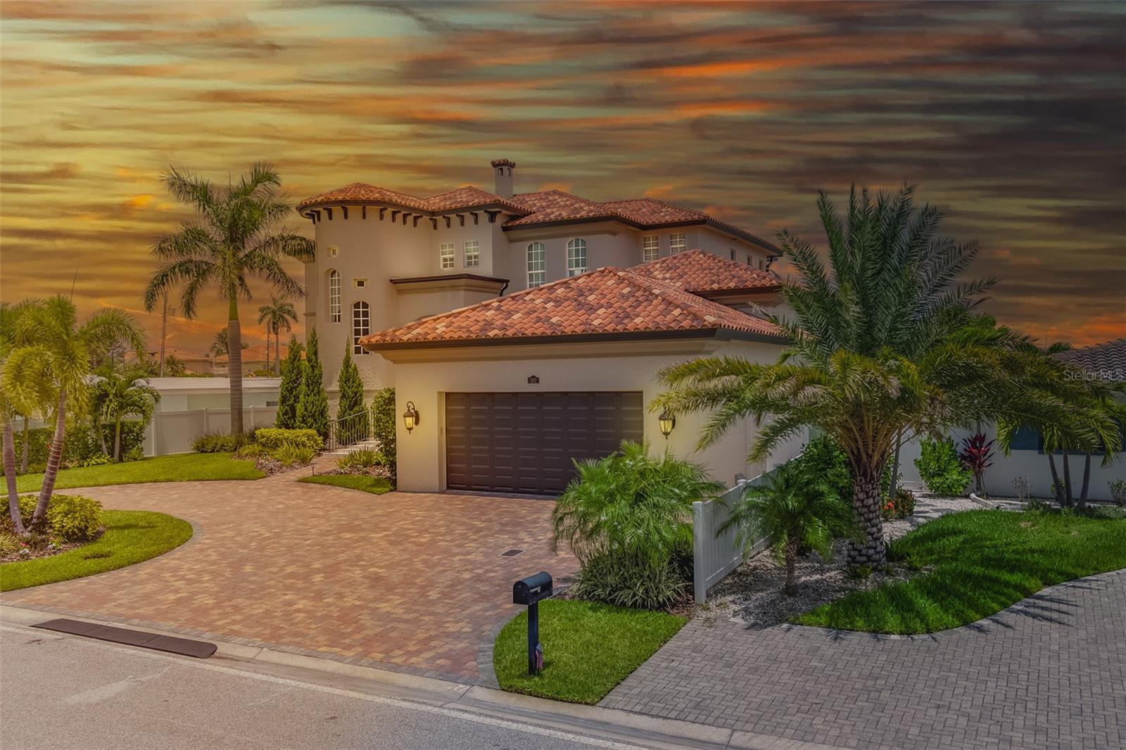 BELLE VISTA POINT 2ND ADD - Residential