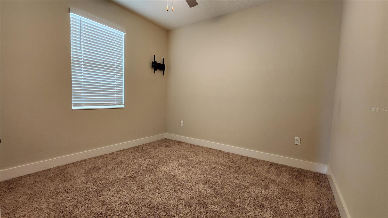 REUNION VILLAGE PH 3 REP - Residential Lease