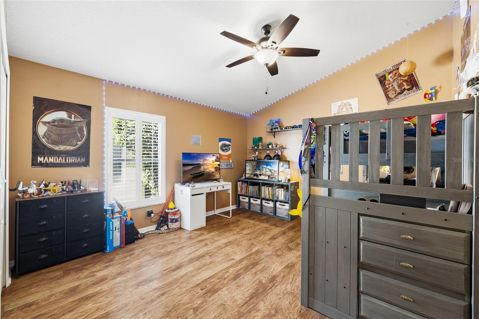 FISHHAWK RANCH PH 2 PRCL - Residential