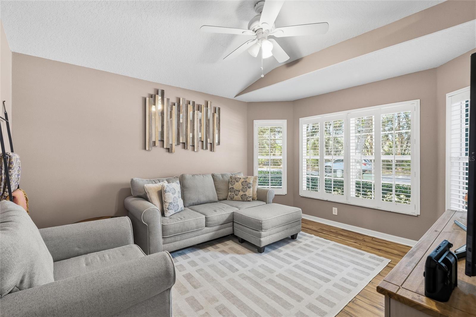 FISHHAWK RANCH PH 2 PRCL - Residential