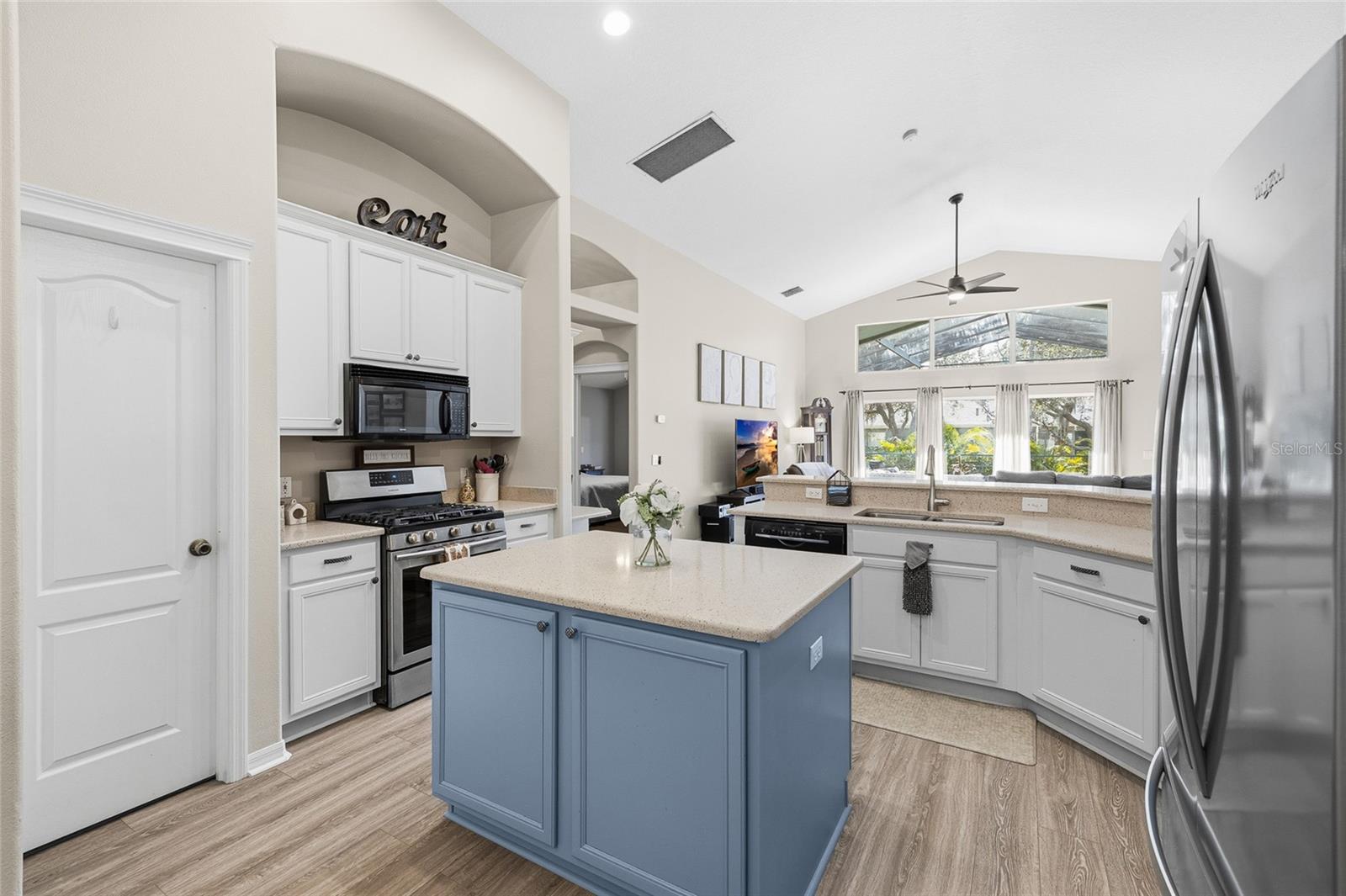 FISHHAWK RANCH PH 2 PRCL - Residential