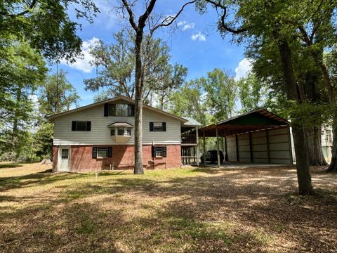 Photo of 3019 NE 709th Avenue, Old Town, FL 32680 (MLS # GC540347)