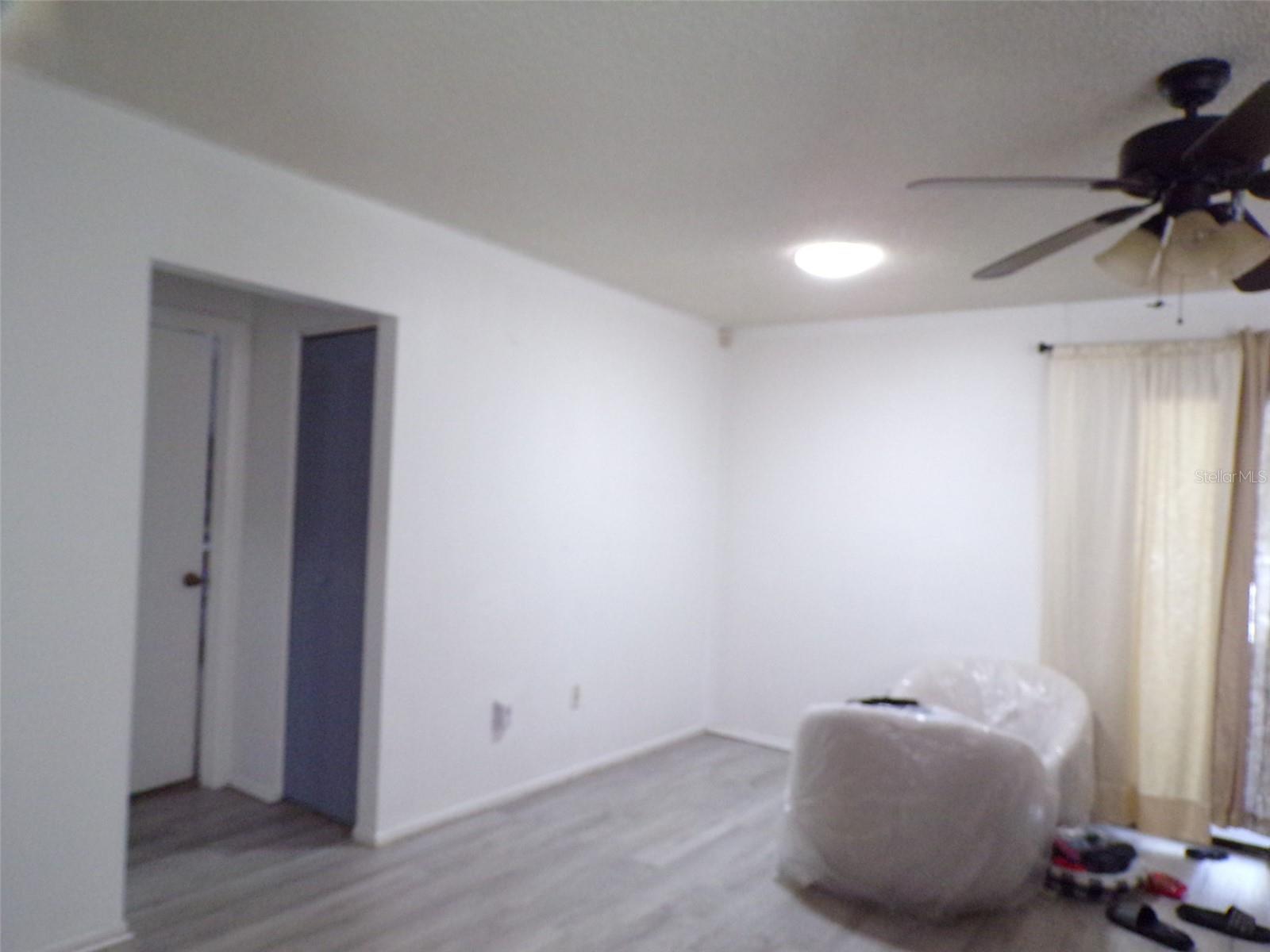 304 OAK TRACK WAY