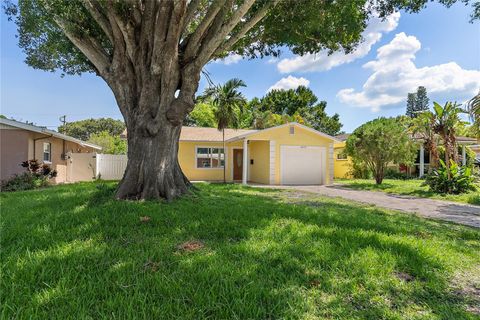 Photo of 4242 7th Avenue N, St Petersburg, FL 33713 (MLS # TB8397107)