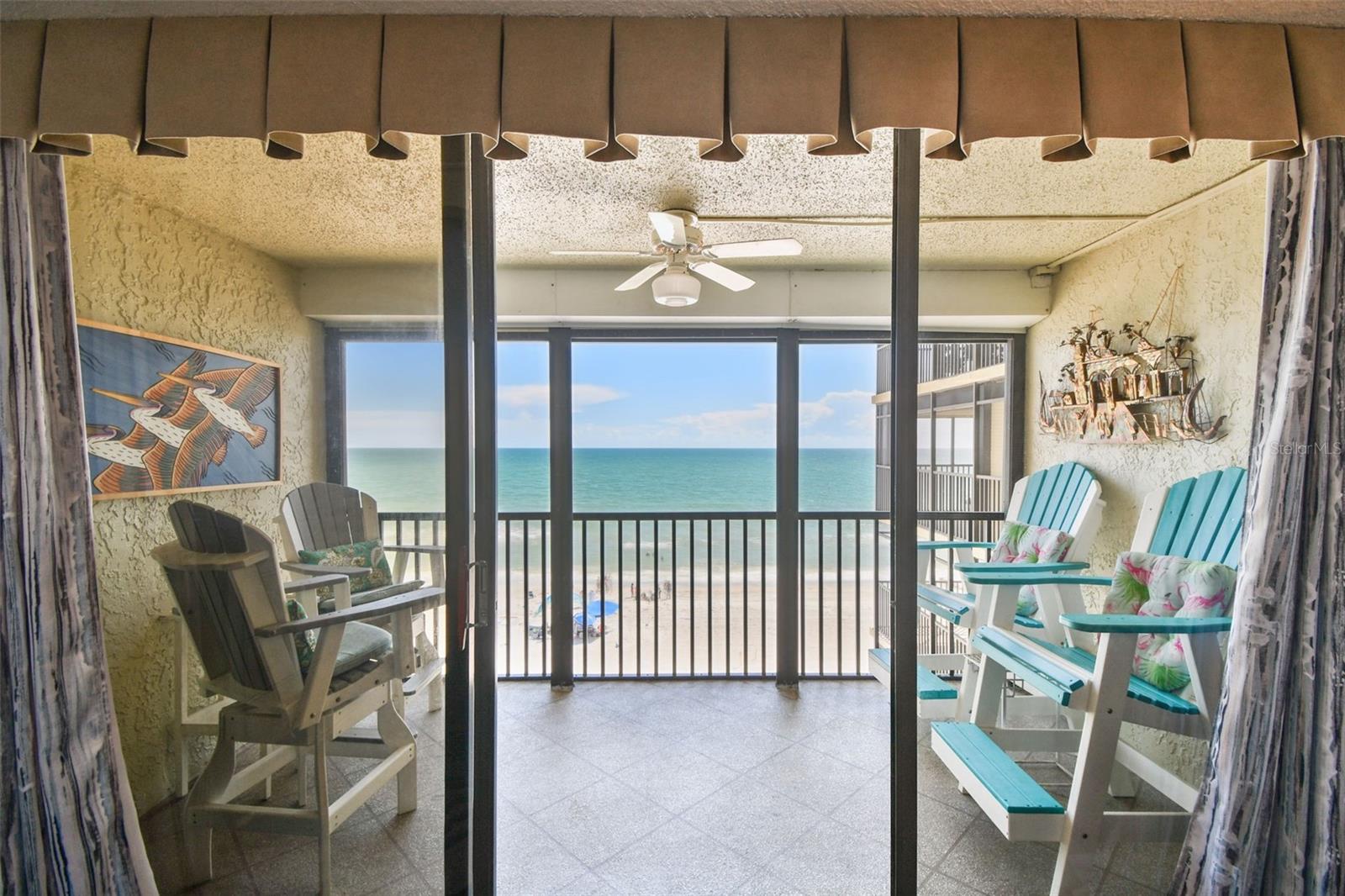 SHORES OF MADEIRA CONDO - Residential