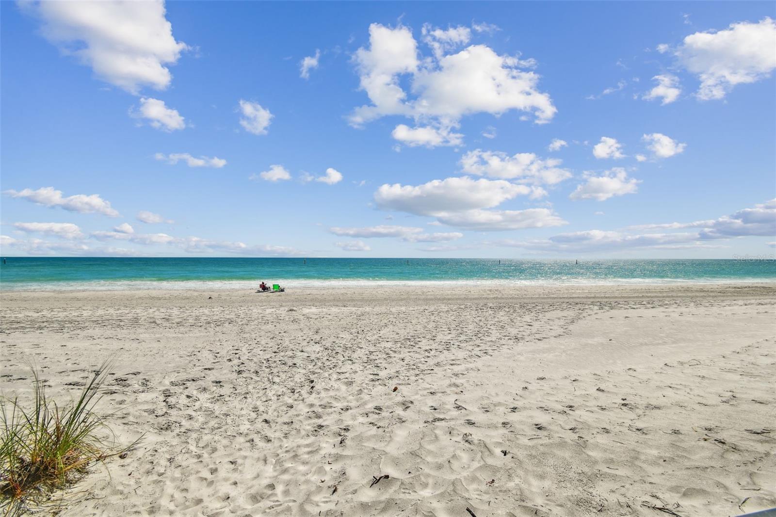 SHORES OF MADEIRA CONDO - Residential