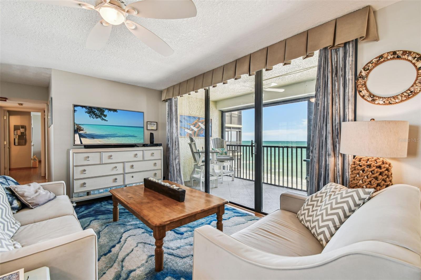 SHORES OF MADEIRA CONDO - Residential