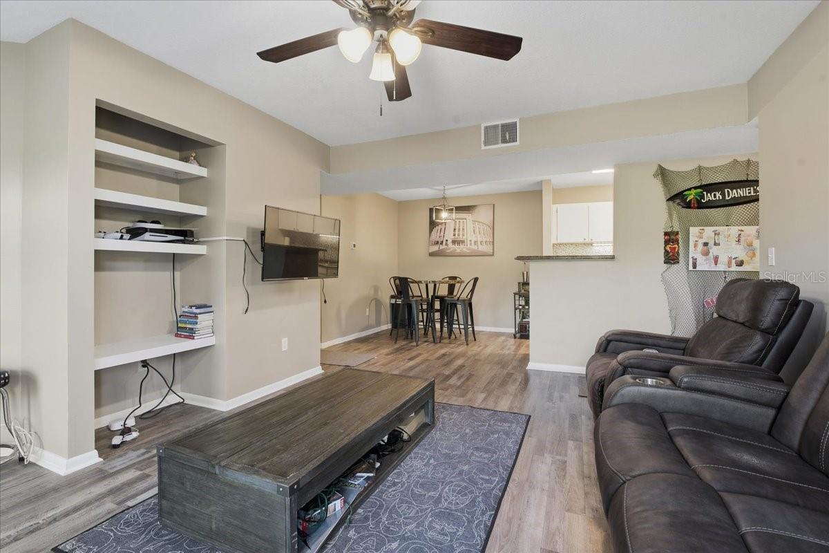 HARBOR CLUB CONDO - Residential