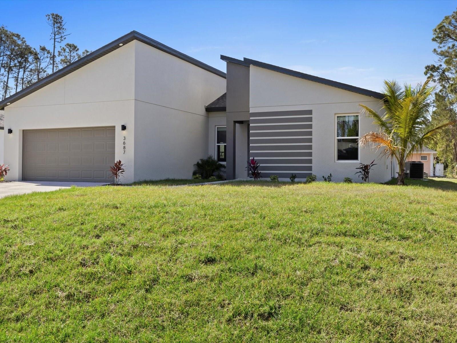 24349 KINGSWAY CIRCLE