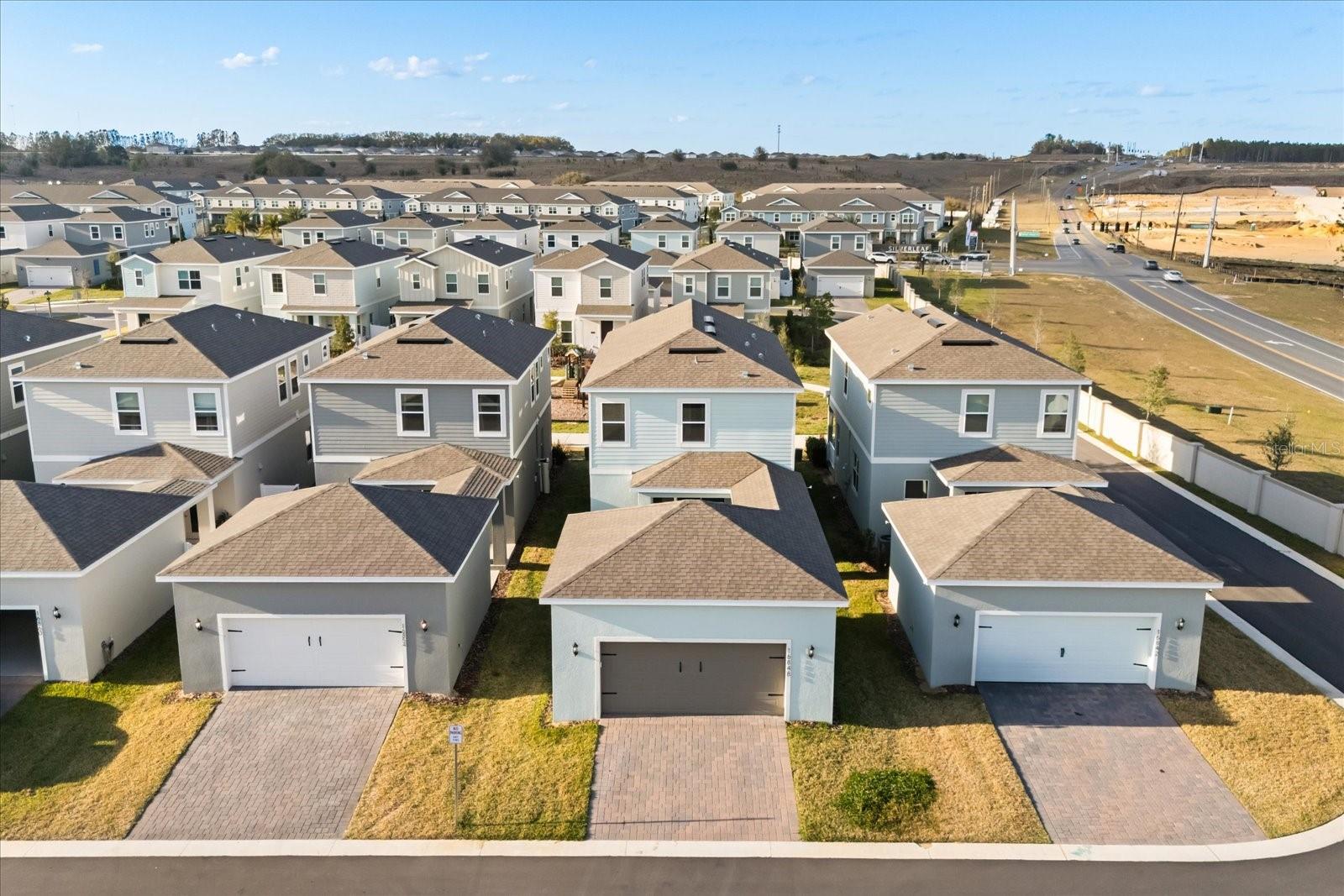 HAMLIN POINTE - Residential