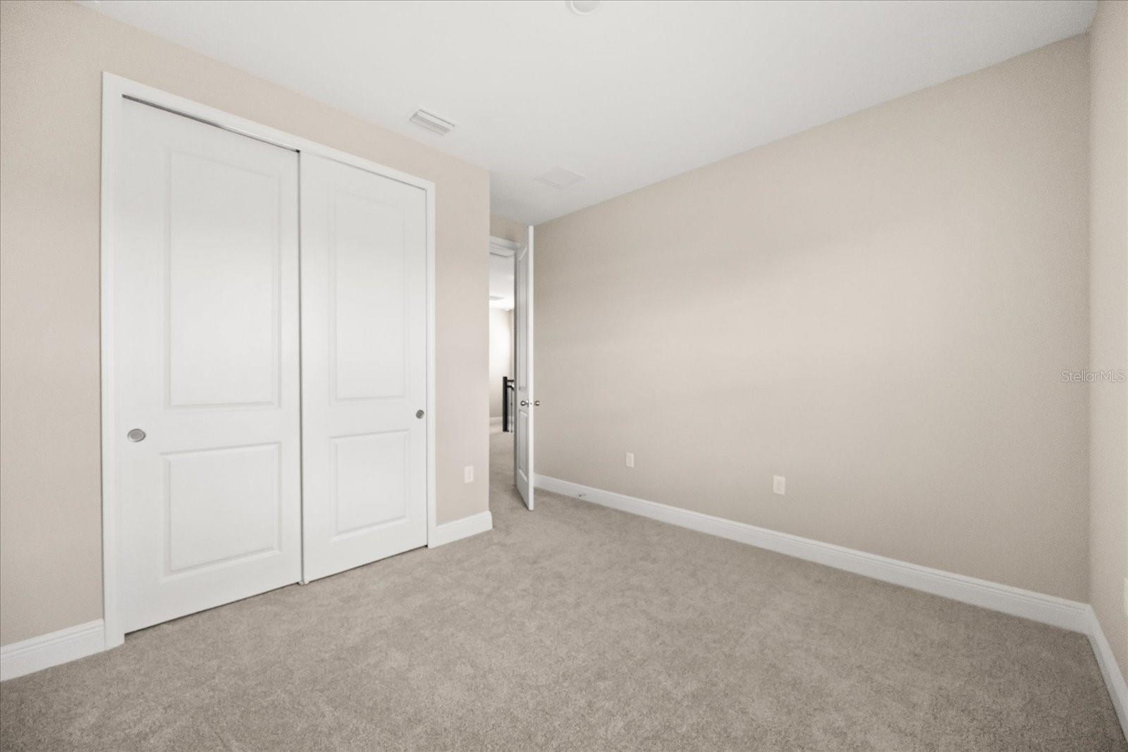 HAMLIN POINTE - Residential