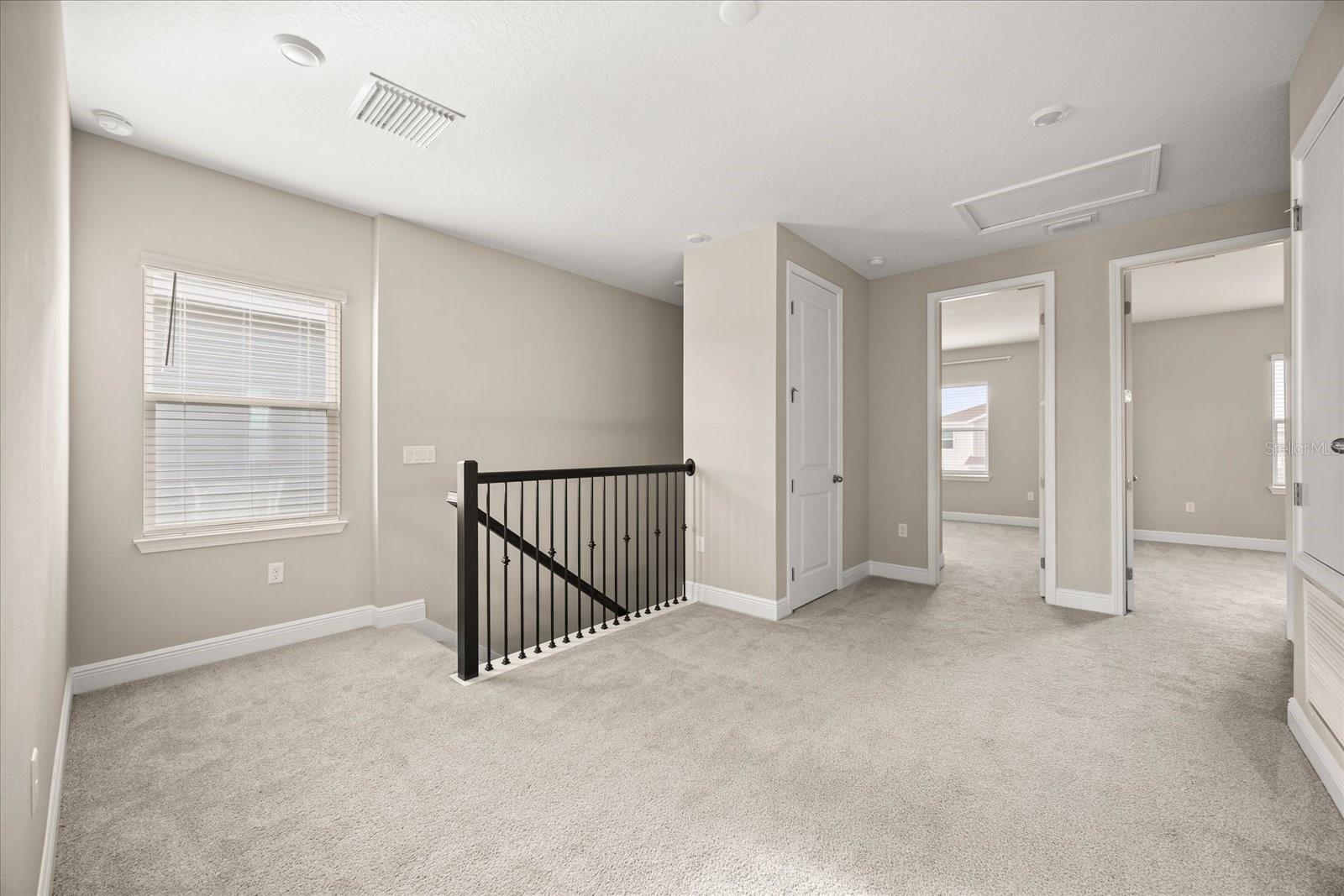 HAMLIN POINTE - Residential