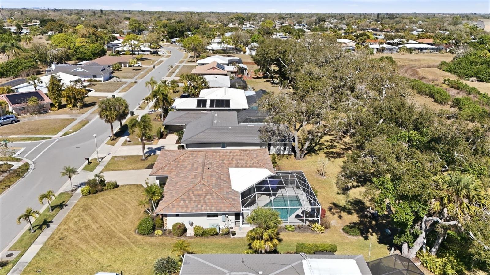 GULF GATE WOODS - Residential