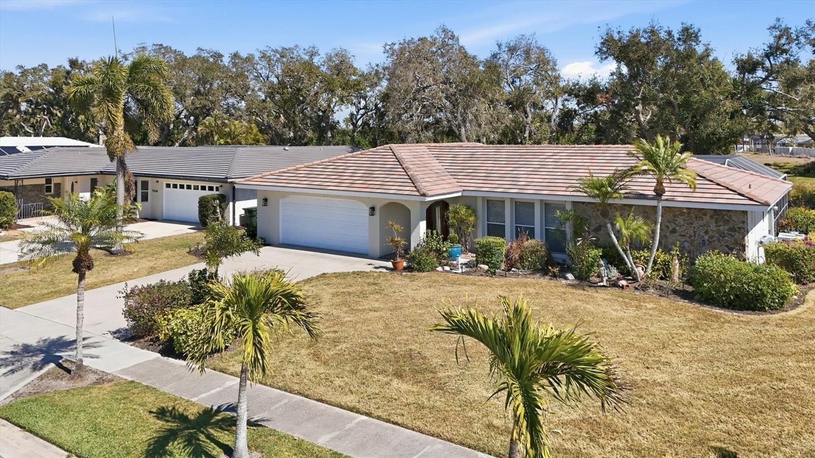 GULF GATE WOODS - Residential