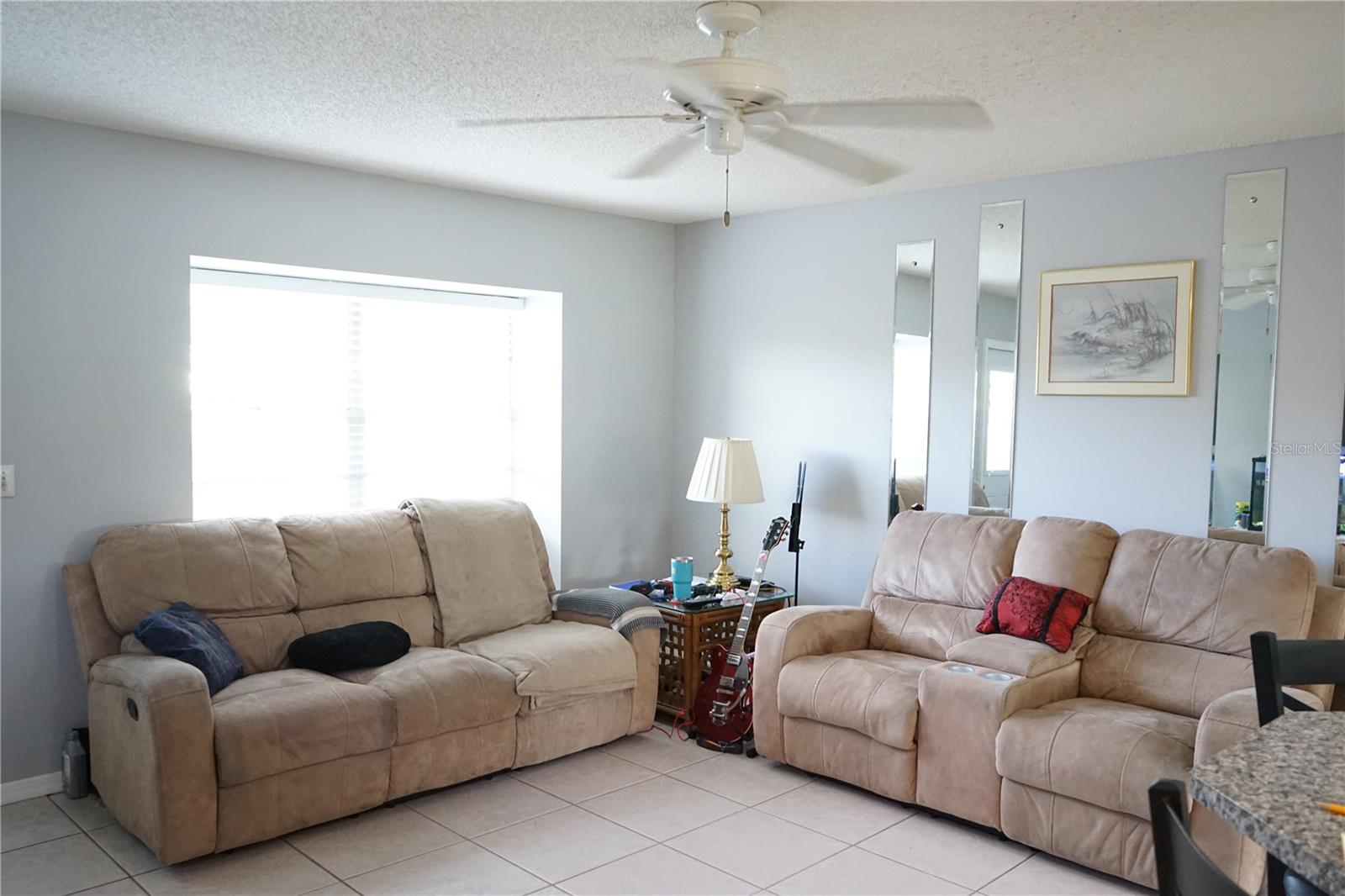 424 LAKE POINT COURT 5A