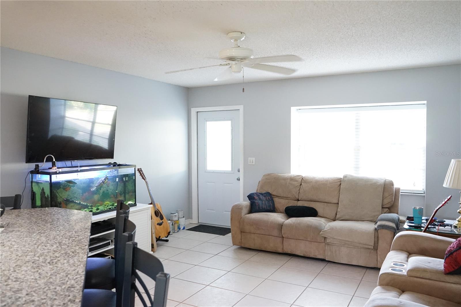 424 LAKE POINT COURT 5A