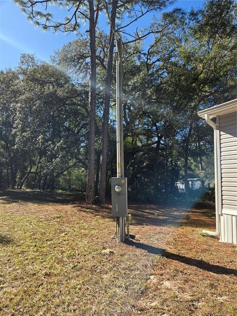 A home in DUNNELLON