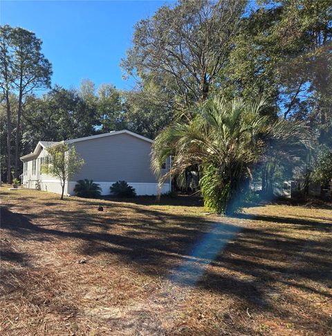 A home in DUNNELLON