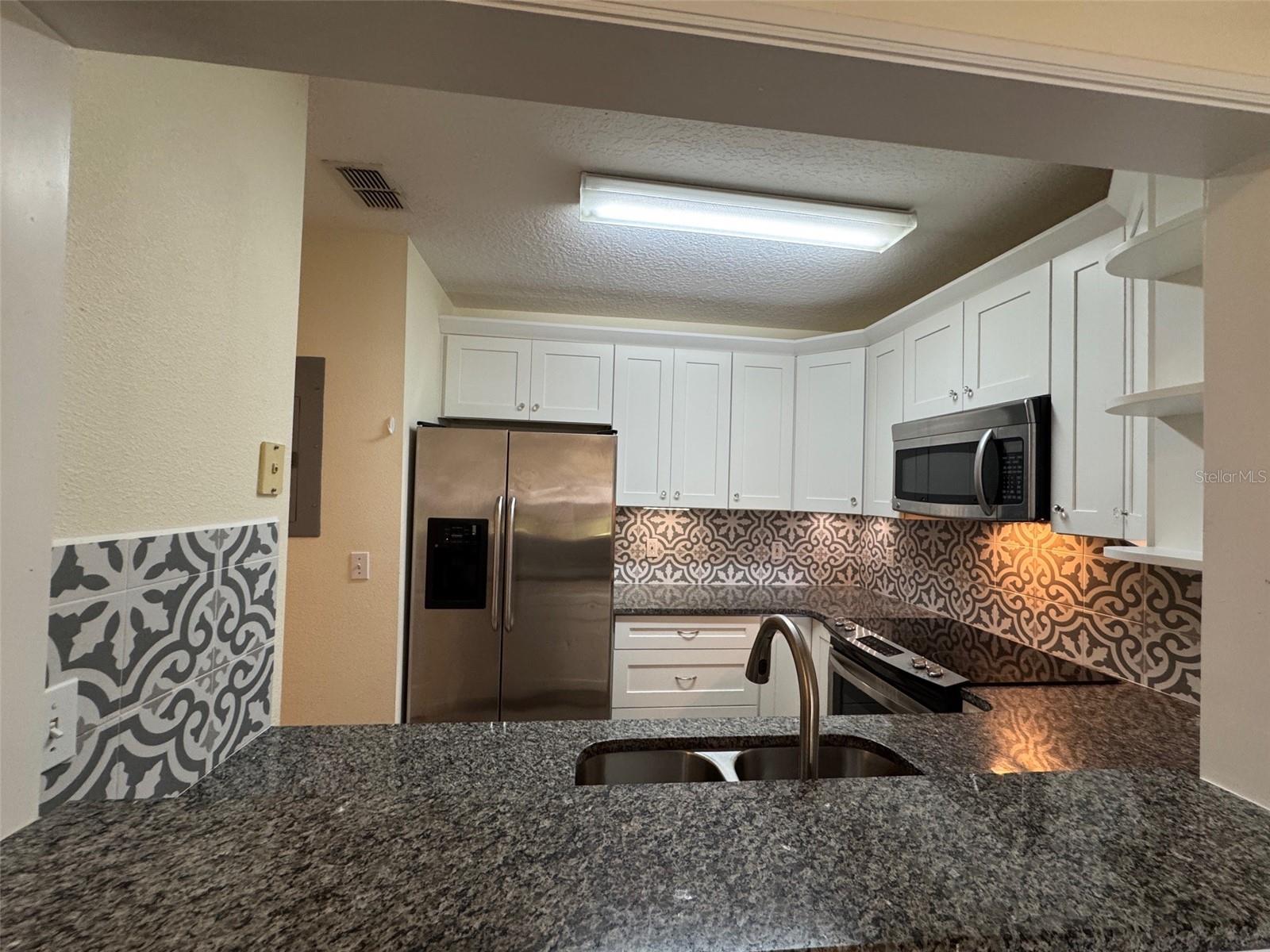 TUSCANY PLACE PH 1 - Residential