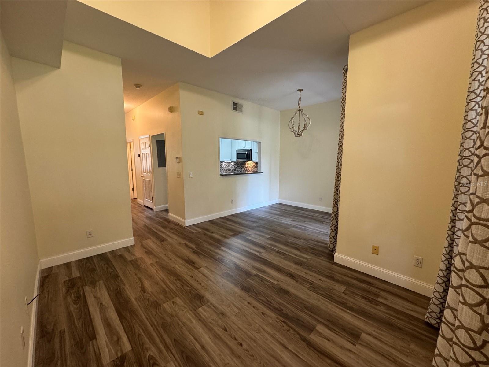TUSCANY PLACE PH 1 - Residential
