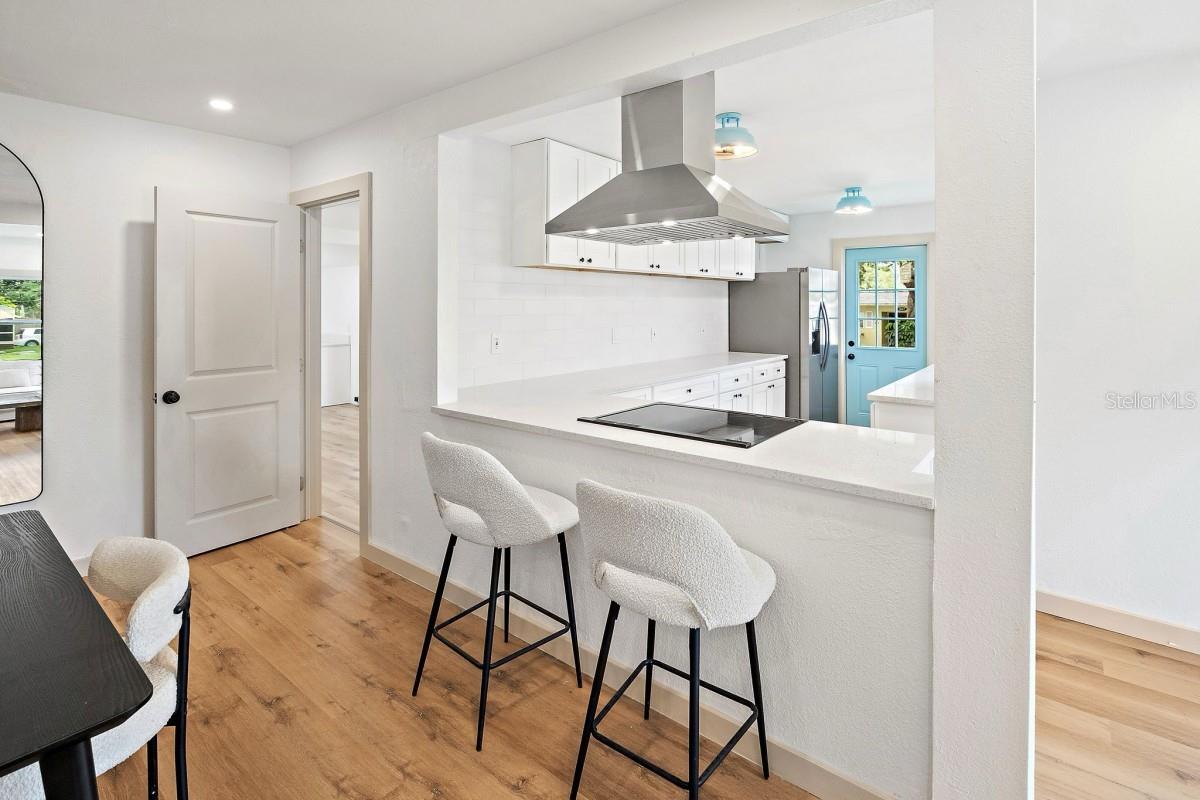 1901 18TH AVENUE N