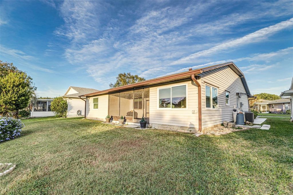 Photo of 1635 Colonnades Circle N, Lakeland, FL 33811 (MLS # L4956859)