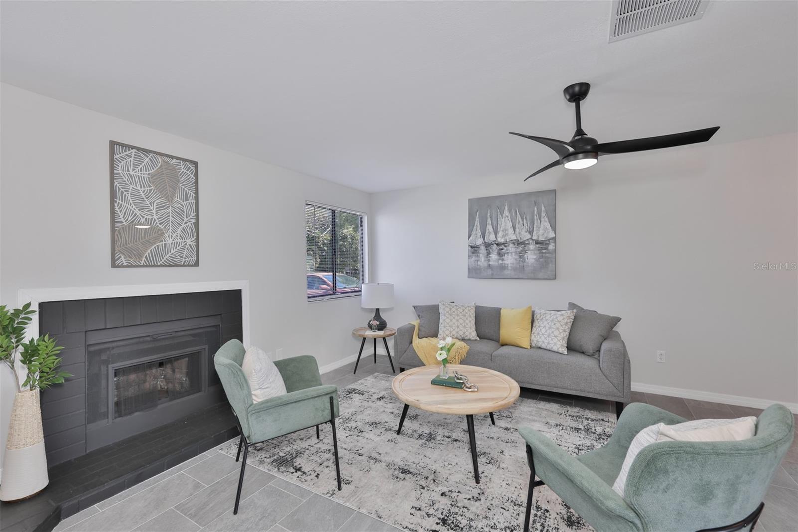 ROCKPOINTE PATIO HOMES - Residential