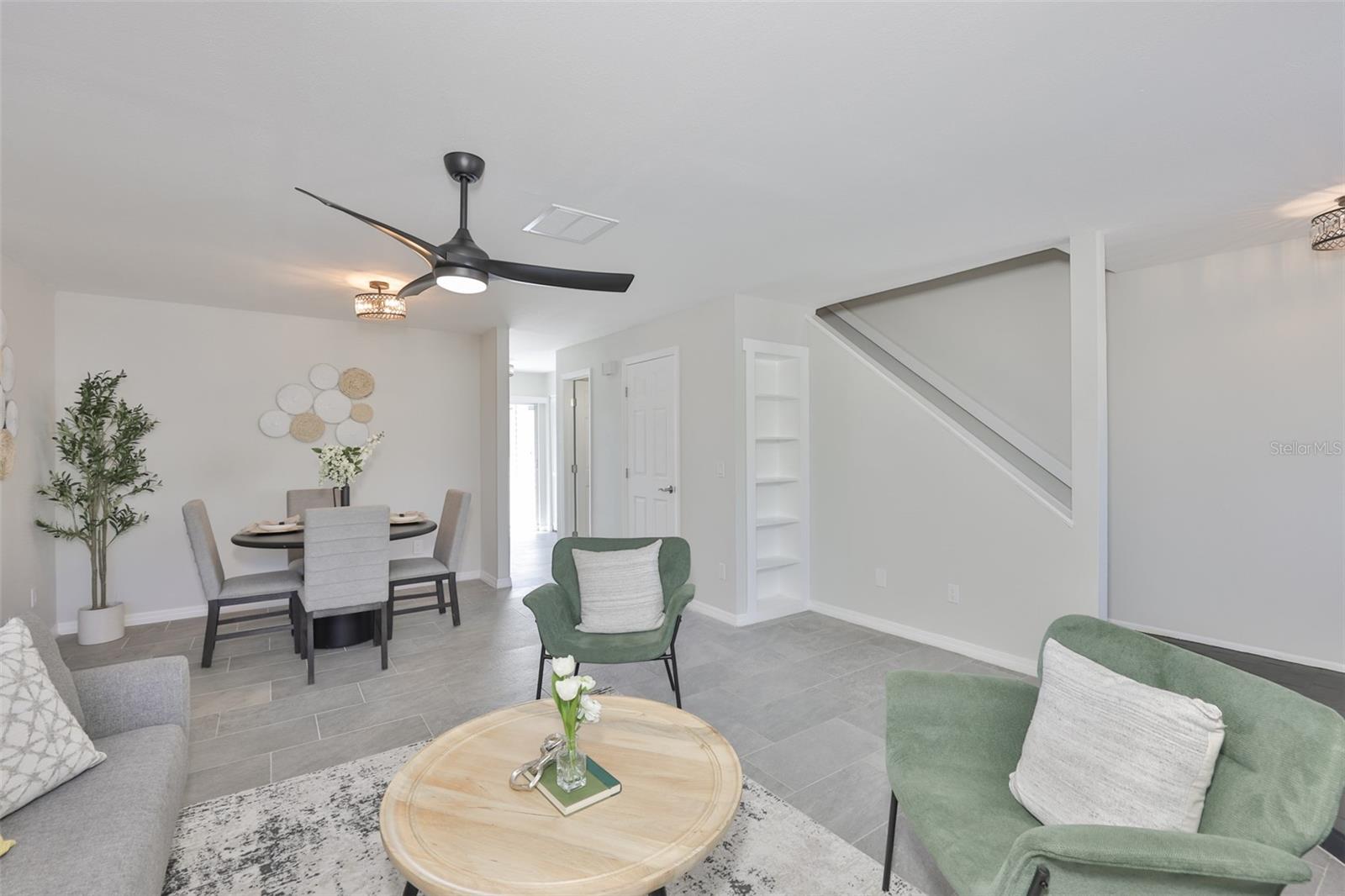 ROCKPOINTE PATIO HOMES - Residential