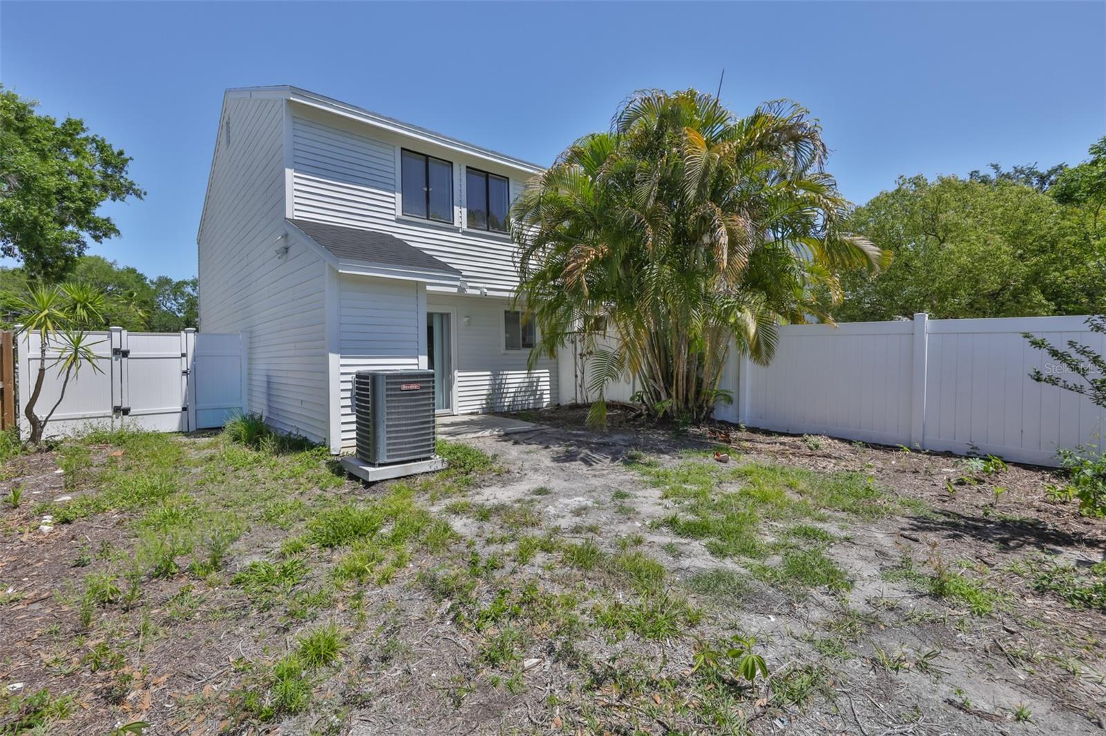 ROCKPOINTE PATIO HOMES - Residential