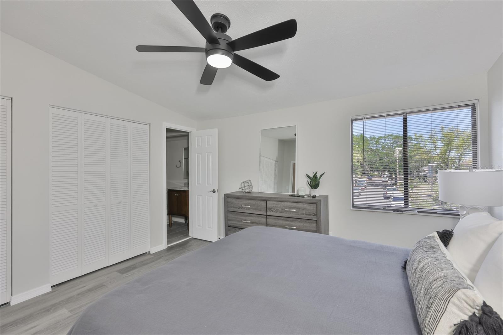 ROCKPOINTE PATIO HOMES - Residential