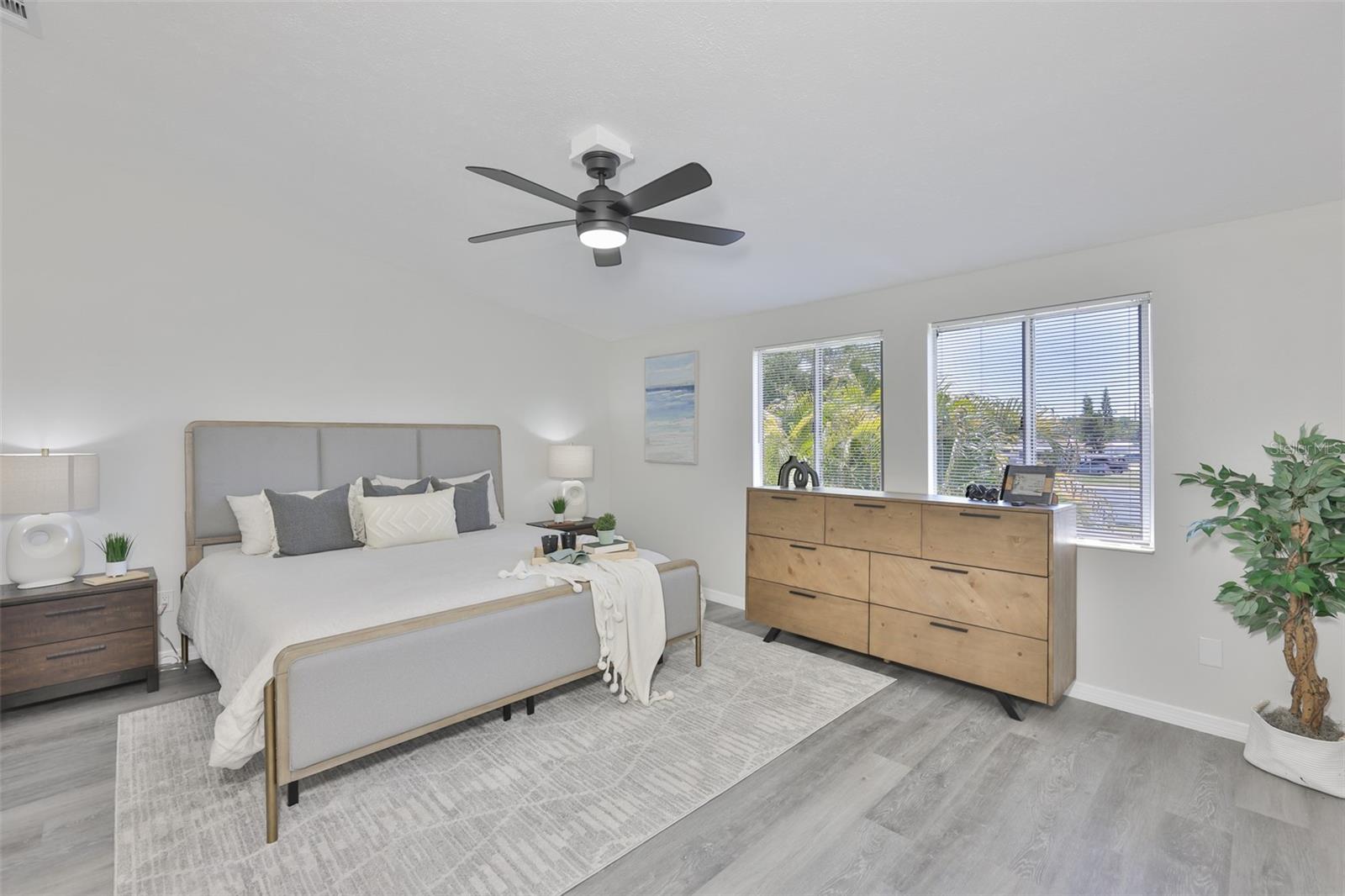 ROCKPOINTE PATIO HOMES - Residential