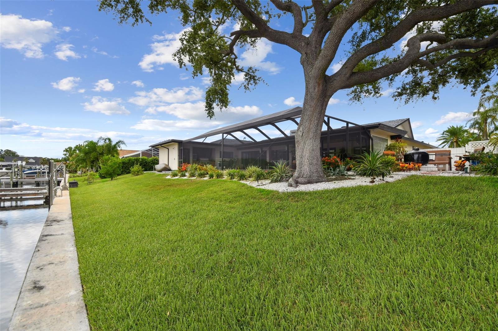 SWEETWATER SUB FIRST ADD - Residential