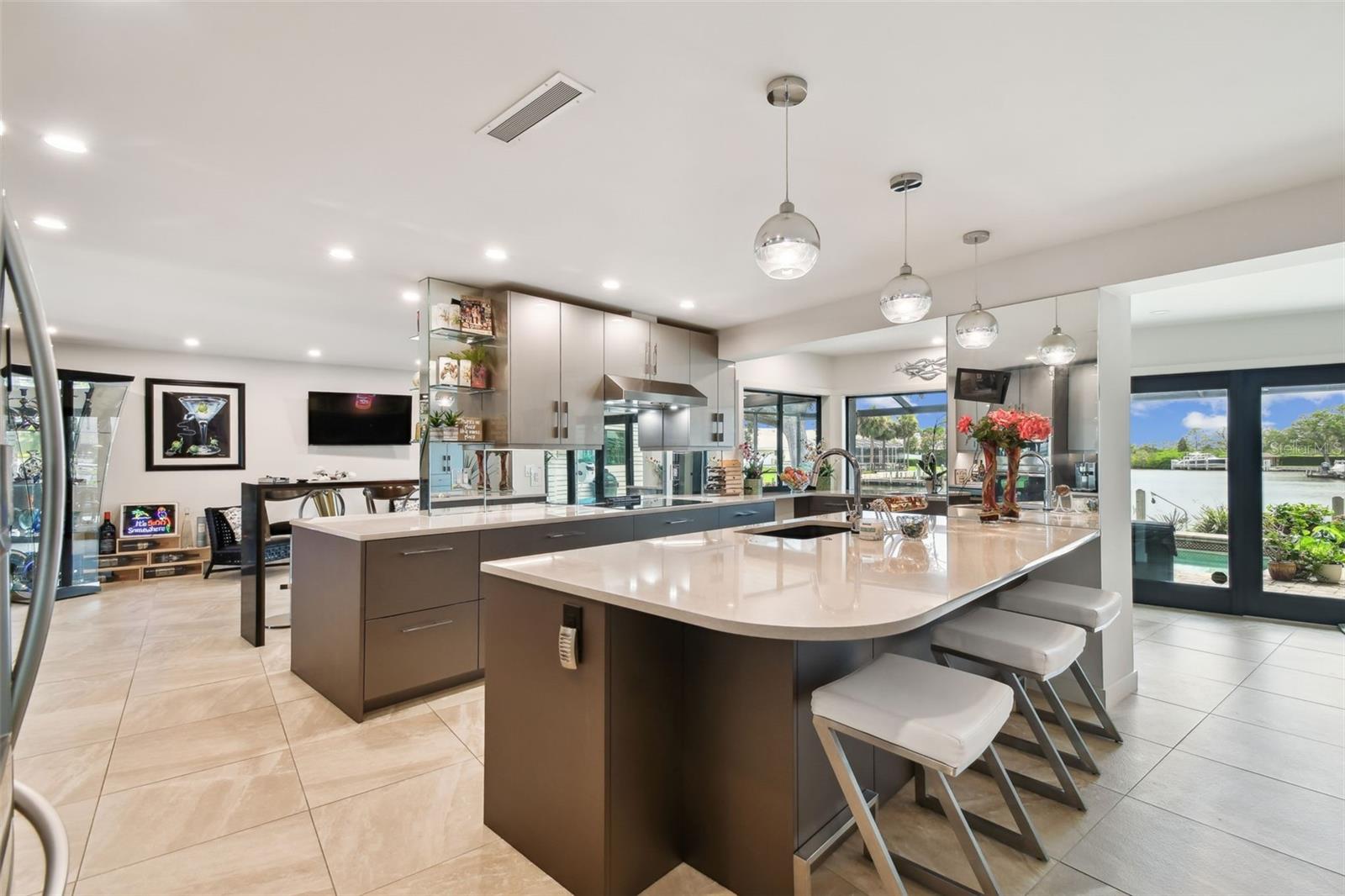 SWEETWATER SUB FIRST ADD - Residential