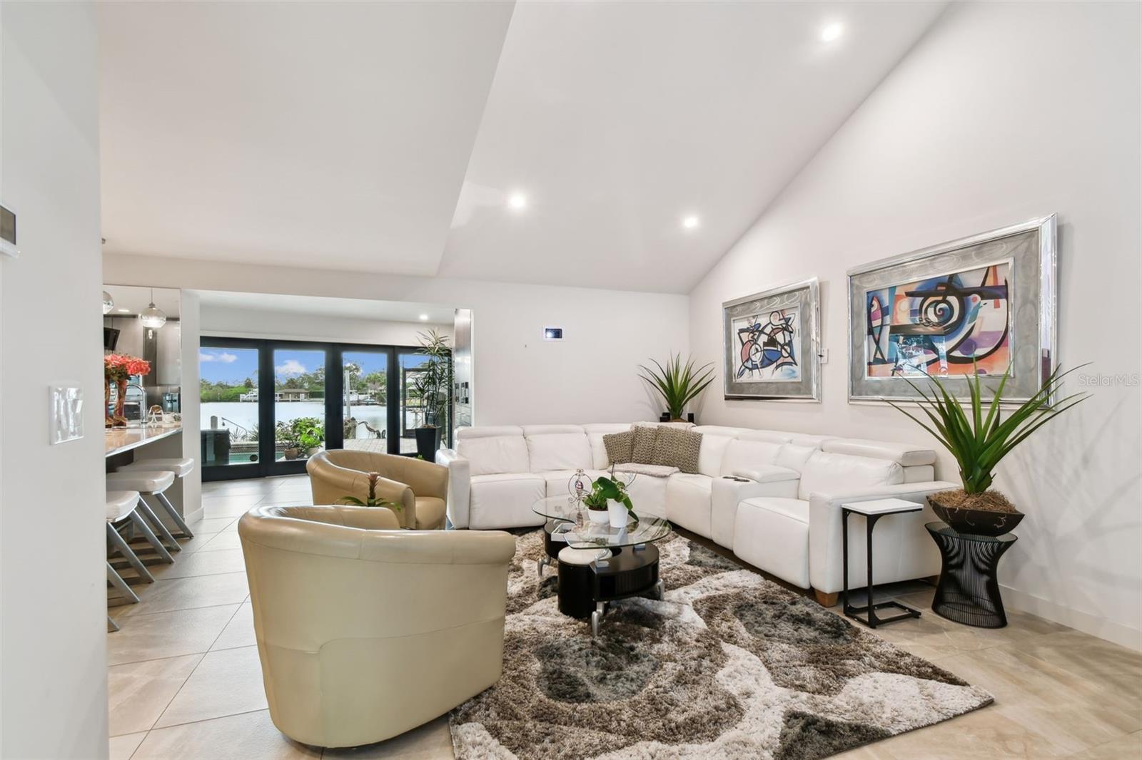 SWEETWATER SUB FIRST ADD - Residential