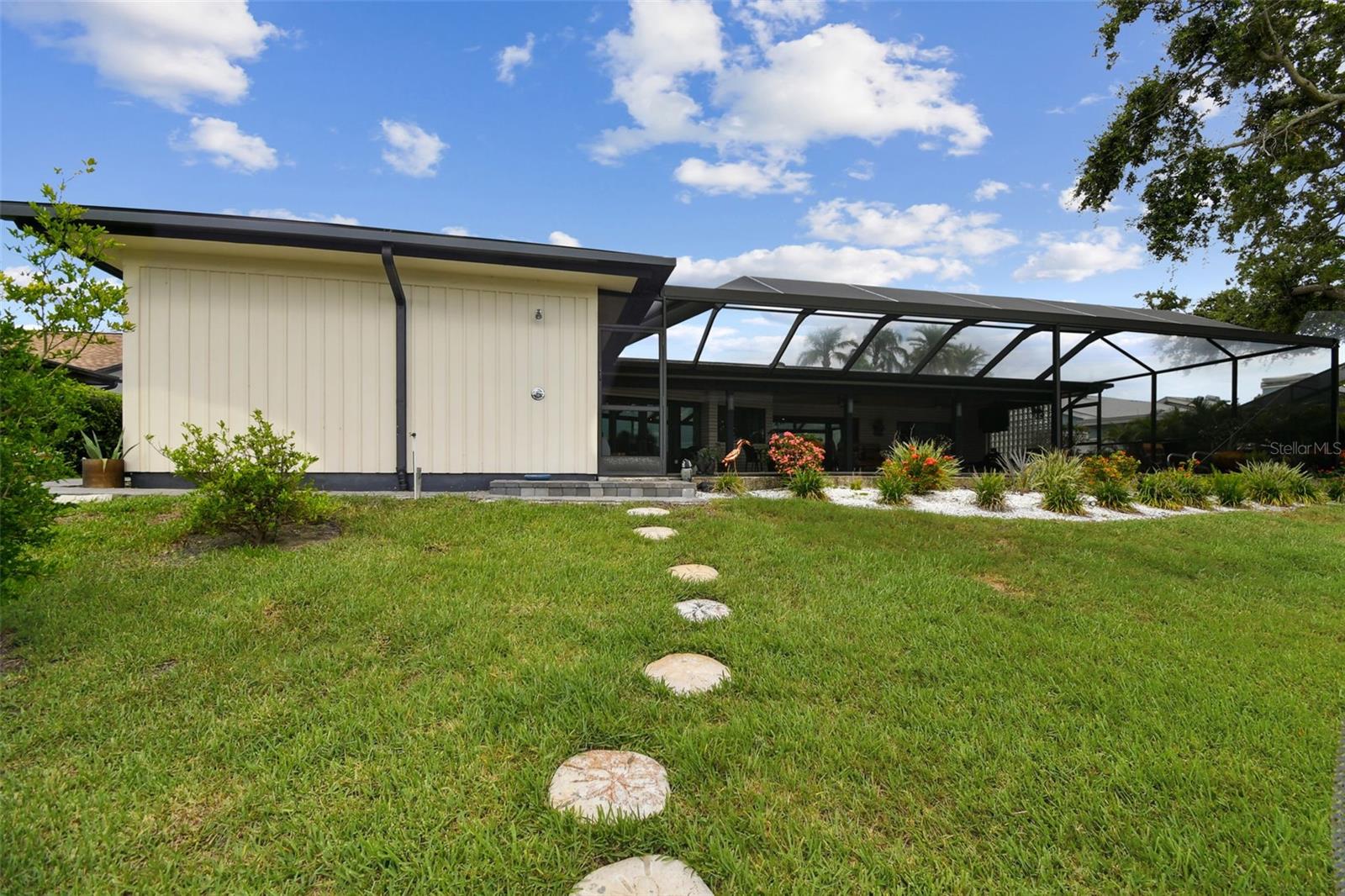 SWEETWATER SUB FIRST ADD - Residential