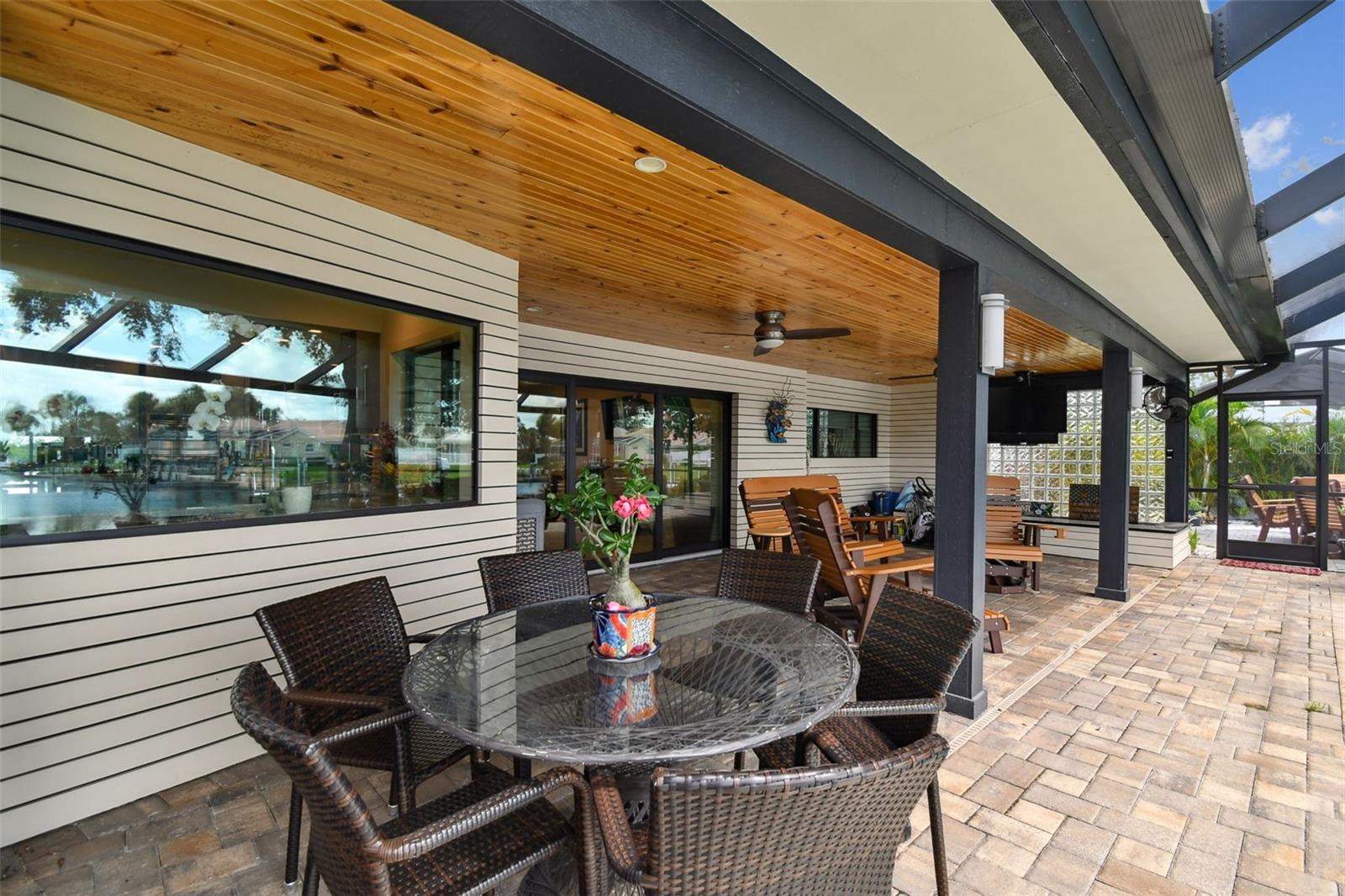 SWEETWATER SUB FIRST ADD - Residential