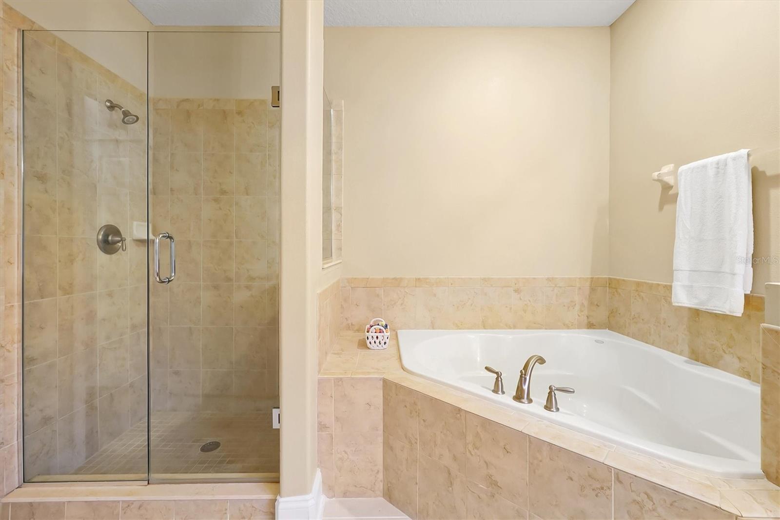 TOSCANA UN 01 W - Residential