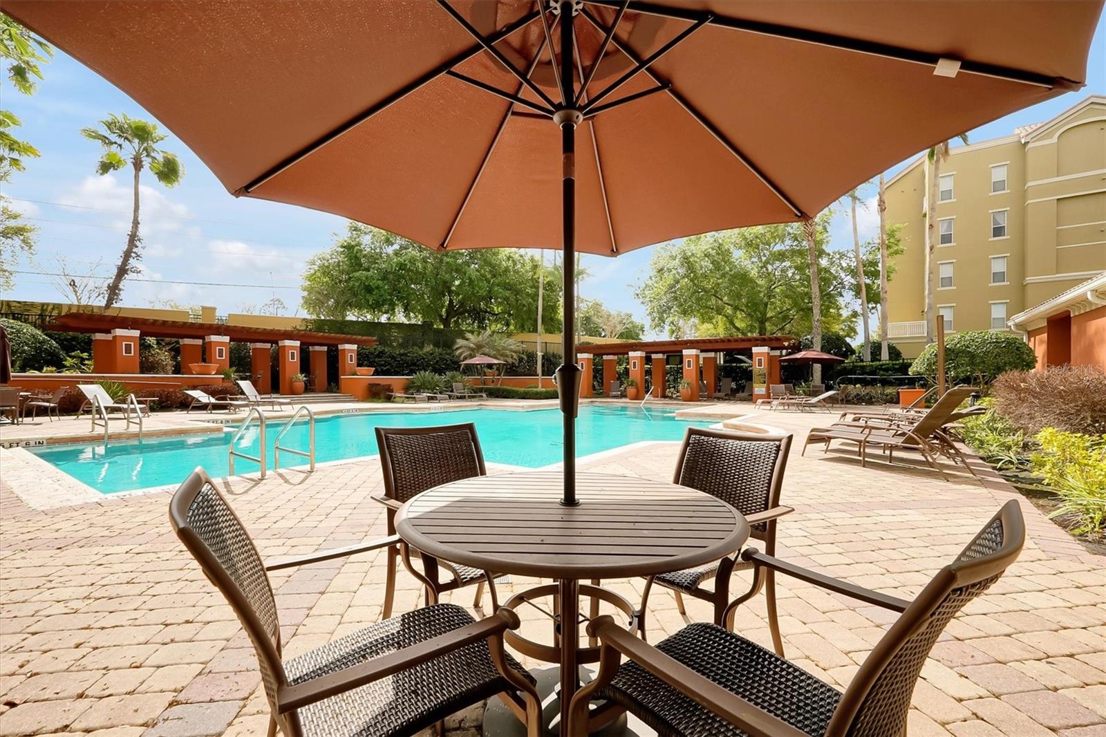 TOSCANA UN 01 W - Residential