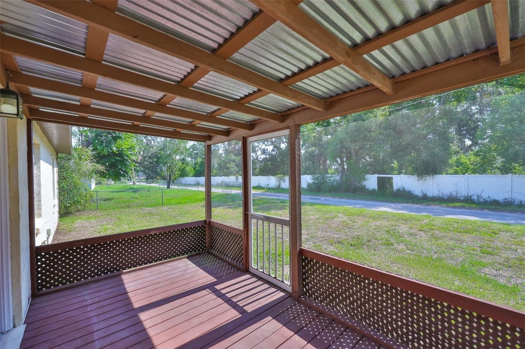 Photo of 1019 Lakeside Drive, Seffner, FL 33584 (MLS # TB8388059)