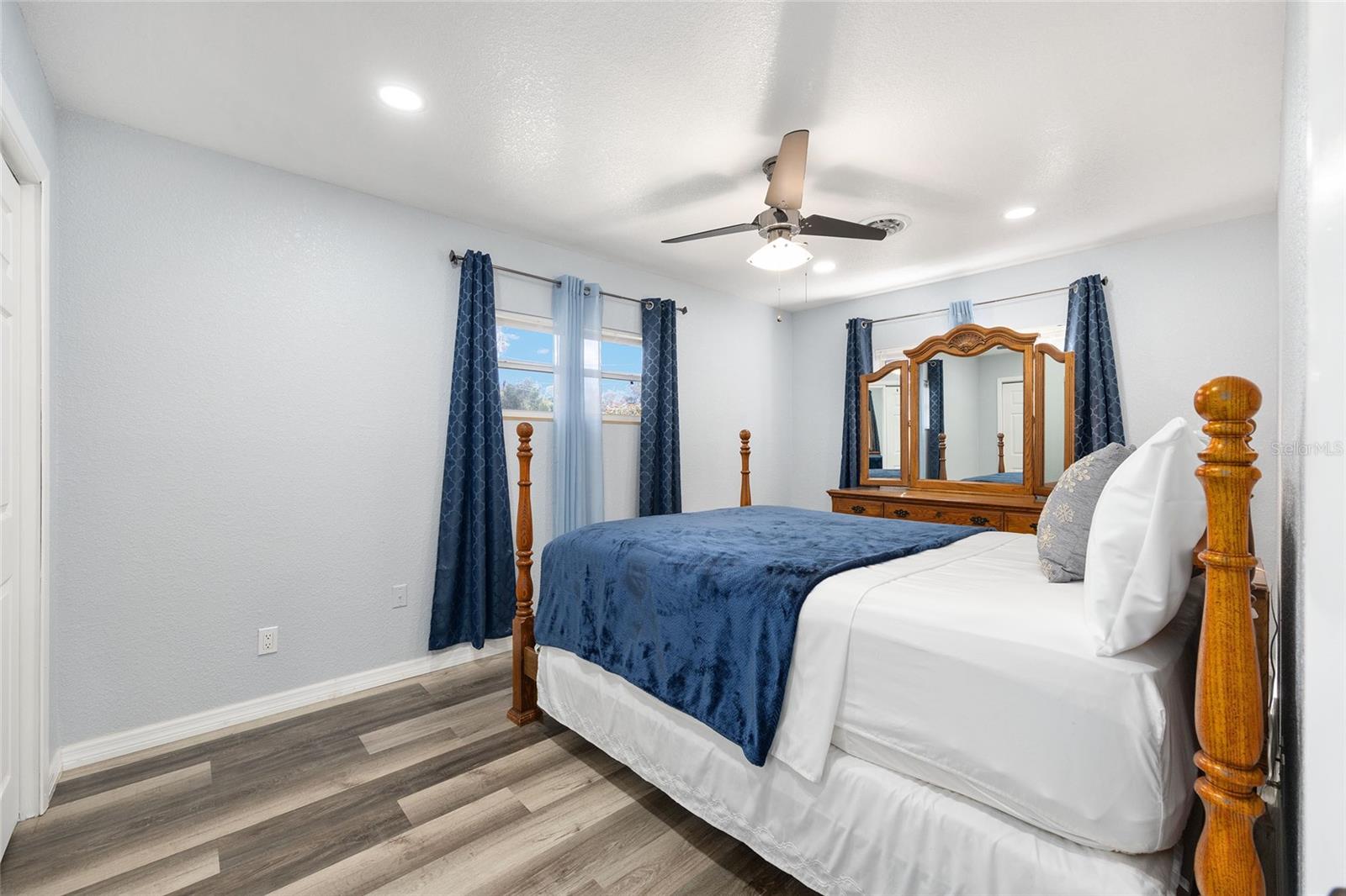 EB HAYWARDS SUB - Residential