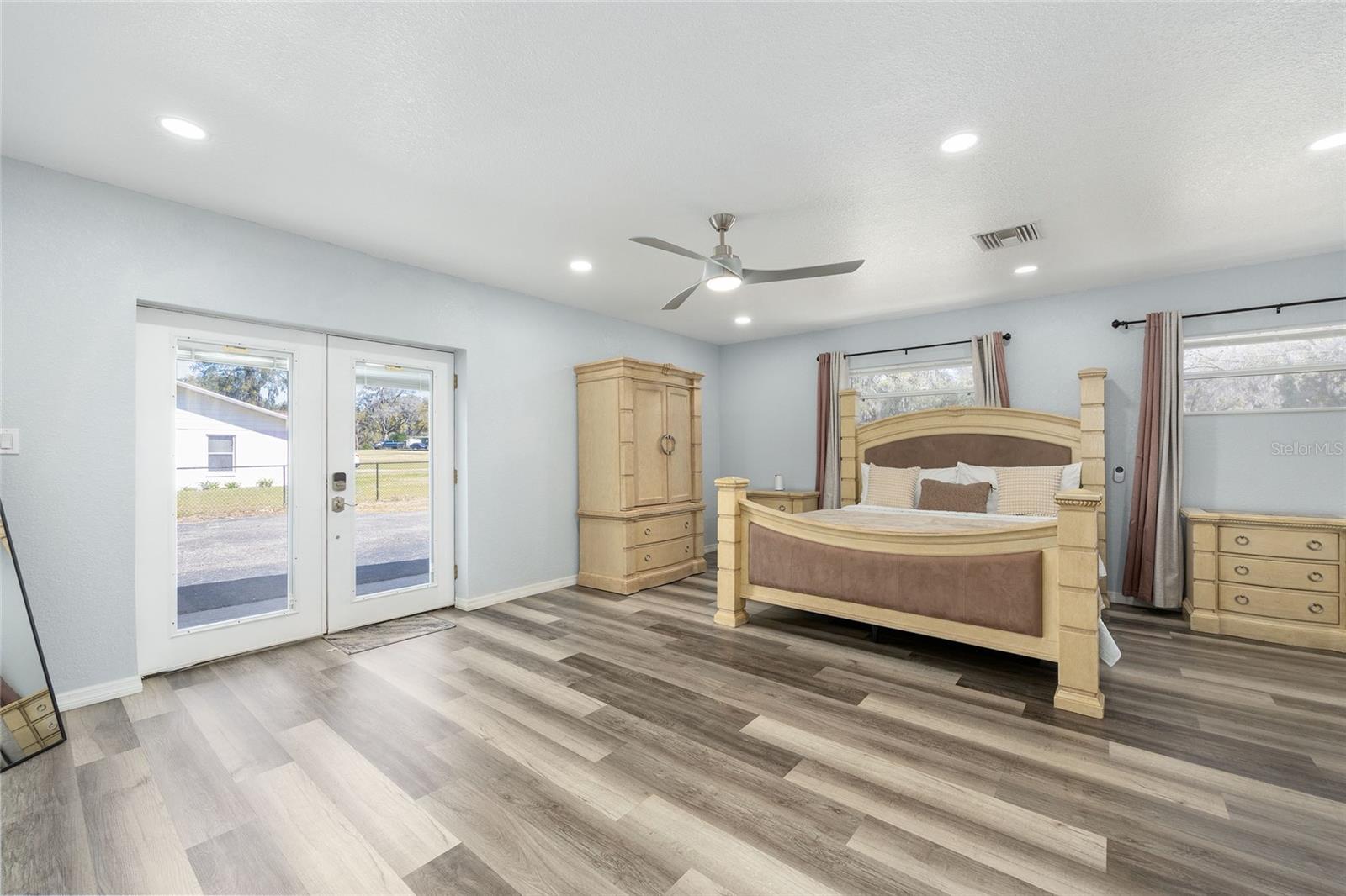 EB HAYWARDS SUB - Residential