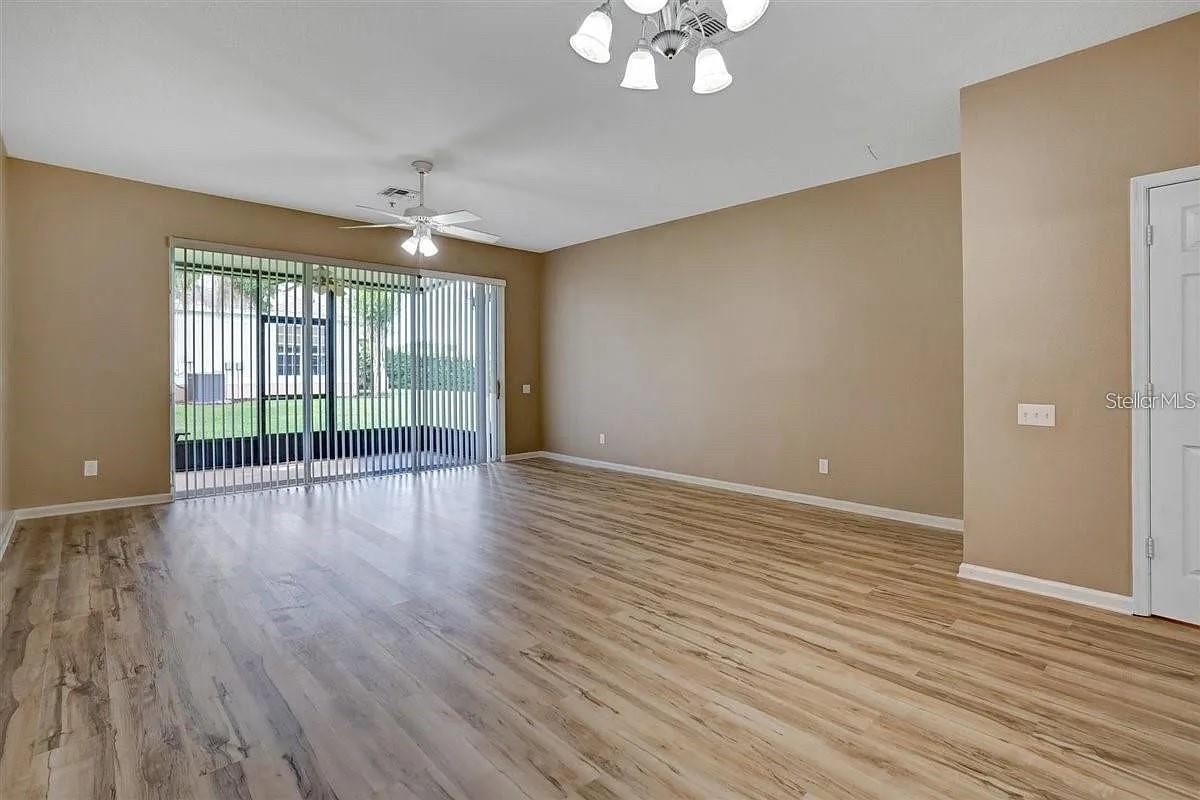 VISTAS/STONEBRIDGE PLACE PH 01 - Residential Lease