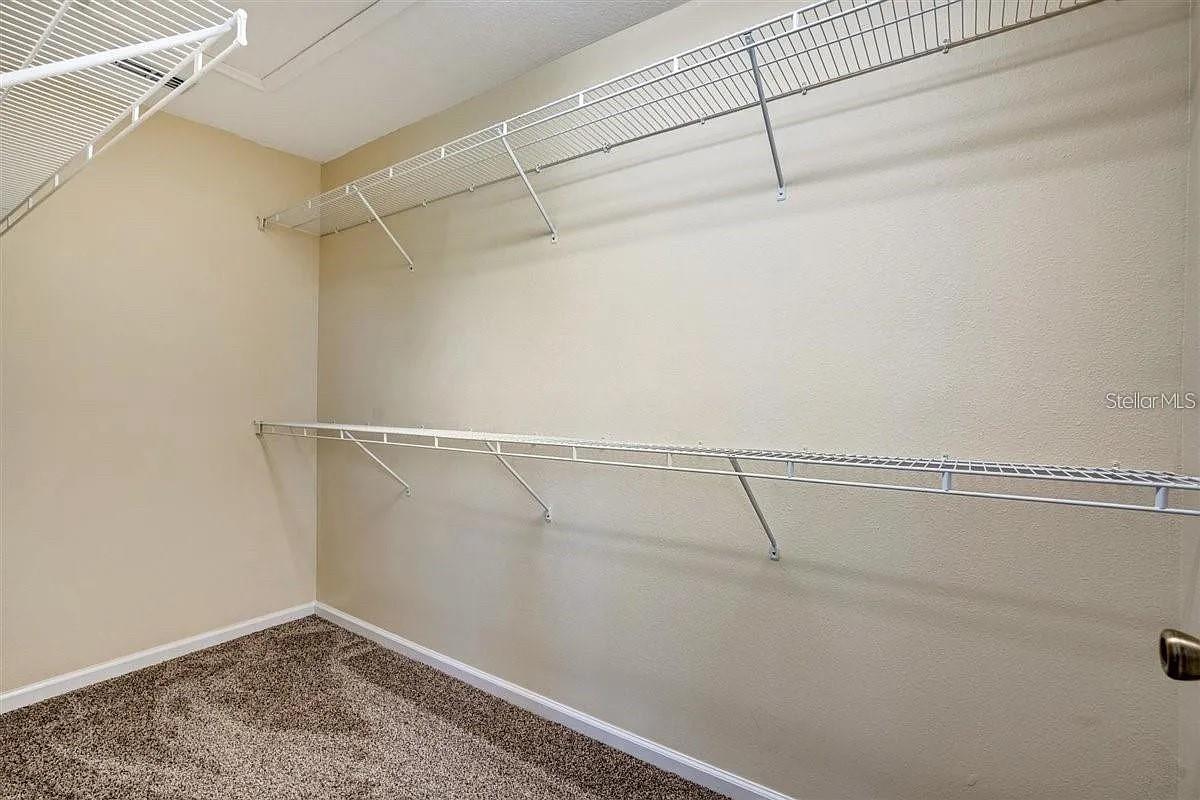 VISTAS/STONEBRIDGE PLACE PH 01 - Residential Lease