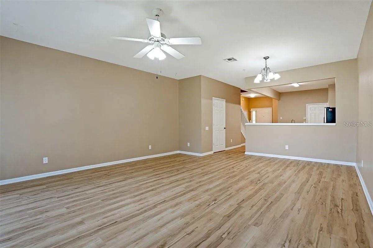 VISTAS/STONEBRIDGE PLACE PH 01 - Residential Lease