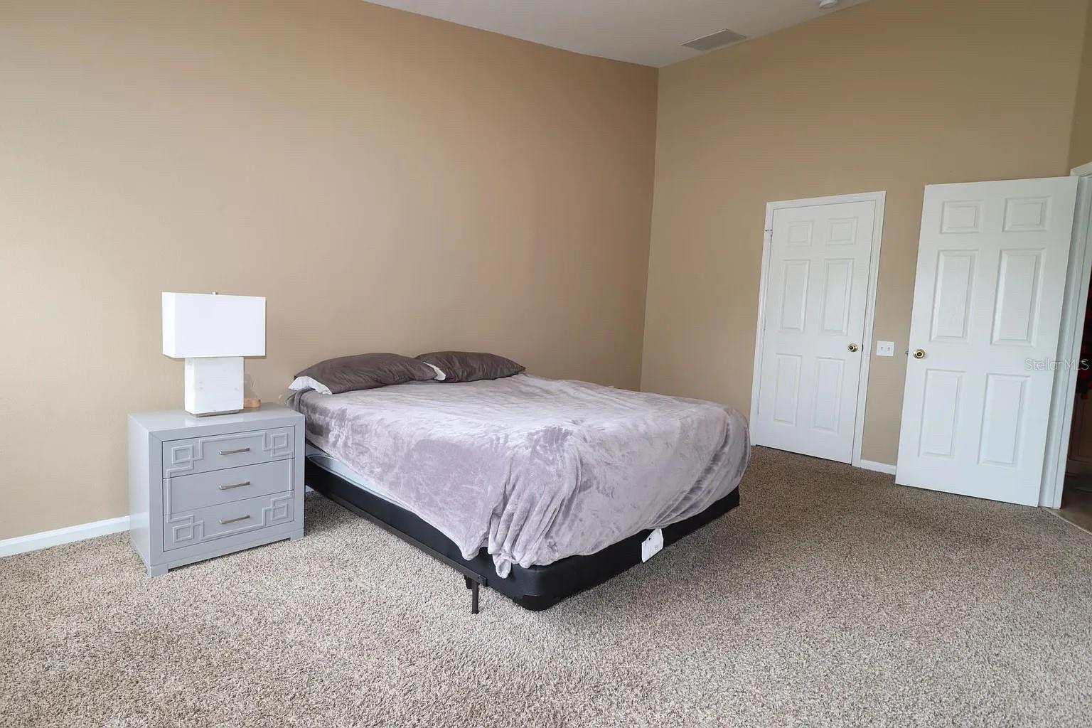 VISTAS/STONEBRIDGE PLACE PH 01 - Residential Lease