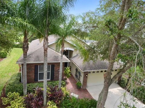 A home in LAKE MARY