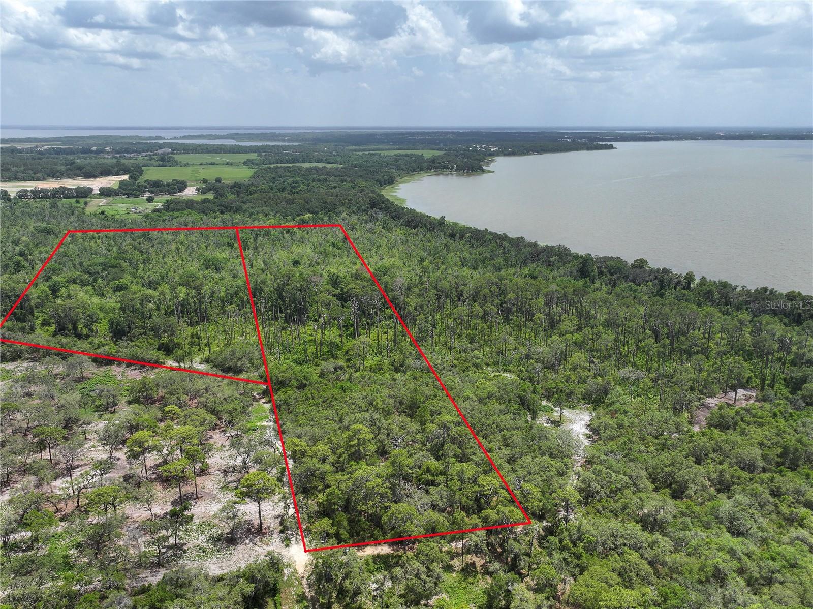 24 +/- acres available in the Treasure Island area of Leesburg, so many possibilities! Build the home of your dreams, plant a garden, or both! So many options, start planning your future now.