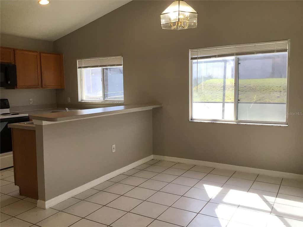 Photo of 509 Hillcrest Drive, Davenport, FL 33897 (MLS # O6432427)