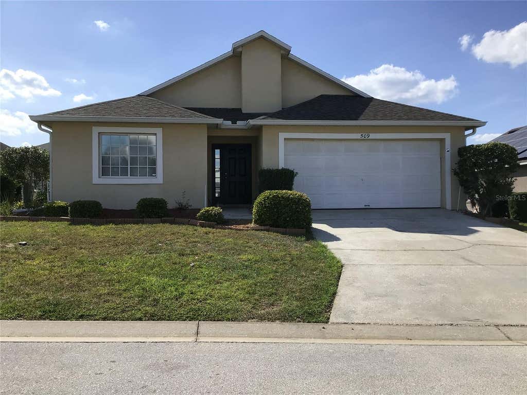 Photo of 509 Hillcrest Drive, Davenport, FL 33897 (MLS # O6432427)