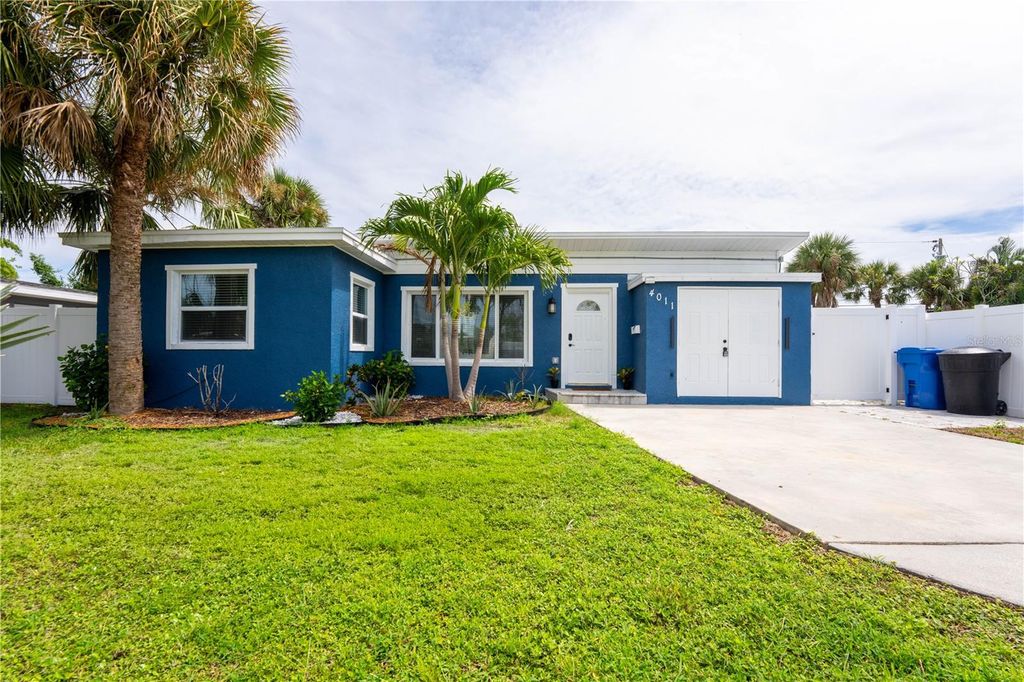 Photo of 4011 Helena Street NE, St Petersburg, FL 33703 (MLS # TB8401383)